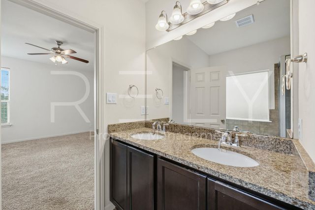 1405 Sunny Meadows LOOP, Georgetown, TX 78626