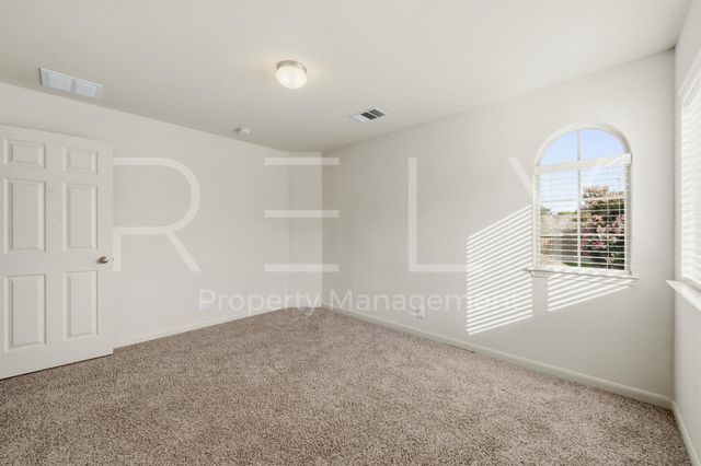 1405 Sunny Meadows LOOP, Georgetown, TX 78626