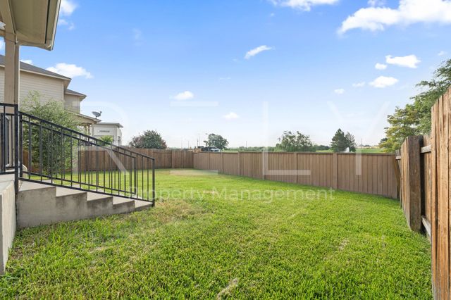 1405 Sunny Meadows LOOP, Georgetown, TX 78626