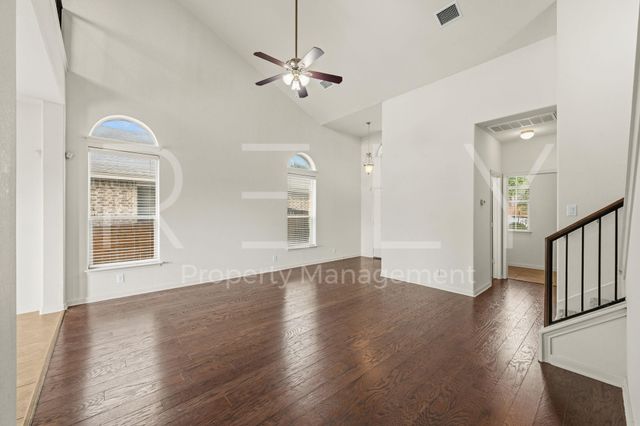 1405 Sunny Meadows LOOP, Georgetown, TX 78626