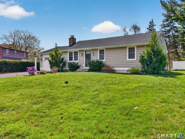 41 Sunnybrook Lane, Clinton, CT 06413