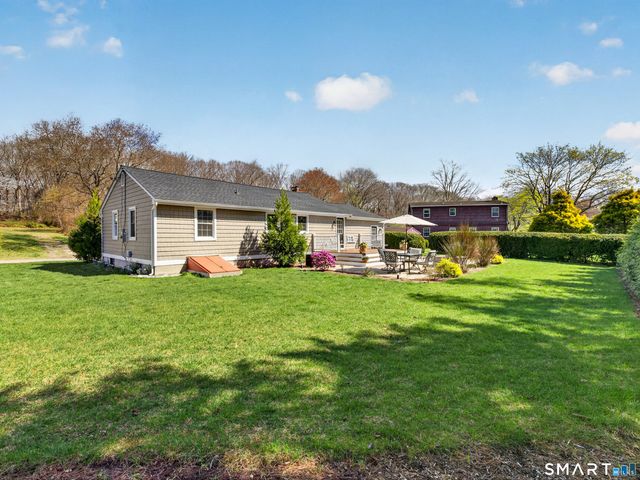 41 Sunnybrook Lane, Clinton, CT 06413