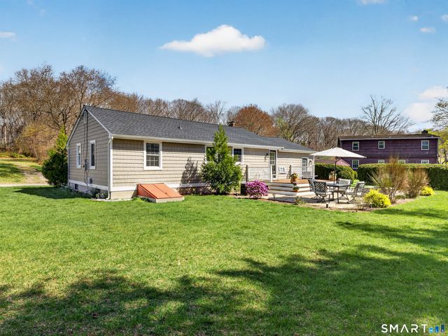 41 Sunnybrook Lane, Clinton, CT 06413