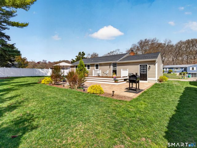 41 Sunnybrook Lane, Clinton, CT 06413
