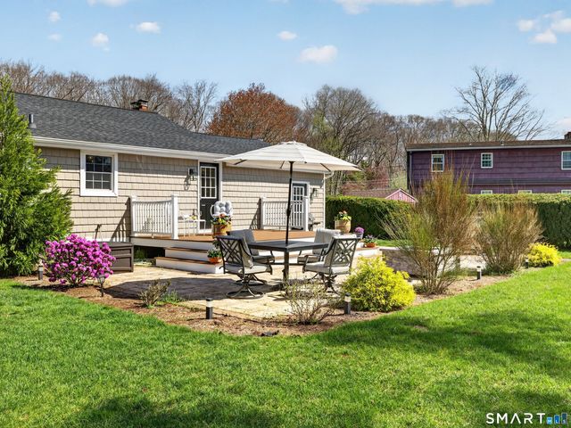 41 Sunnybrook Lane, Clinton, CT 06413
