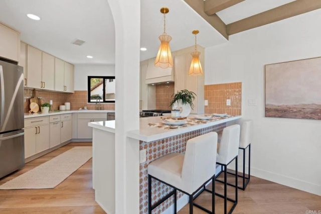 6803 El Fuerte Street, Carlsbad, CA 92009