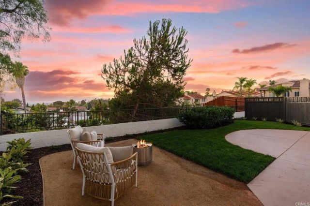 6803 El Fuerte Street, Carlsbad, CA 92009