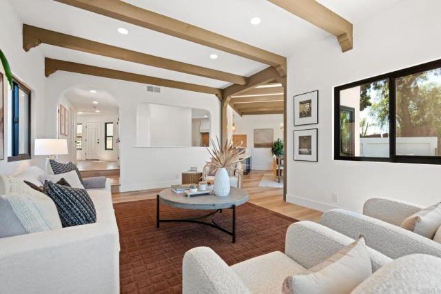 6803 El Fuerte Street, Carlsbad, CA 92009