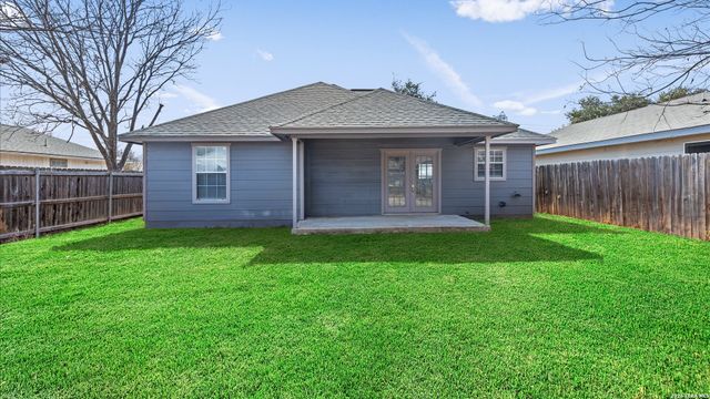 3411 Avoca Dr, San Antonio, TX 78211