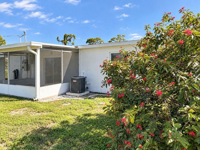21132 MCGUIRE AVENUE, Port Charlotte, FL 33952