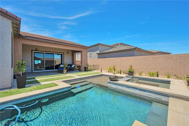 380 Portia Village Drive, Henderson, NV 89011