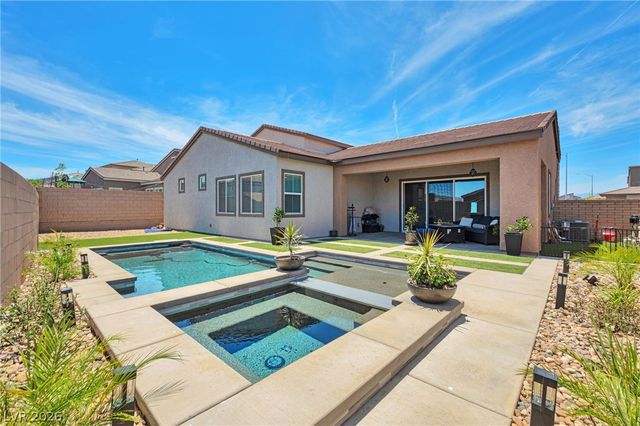 380 Portia Village Drive, Henderson, NV 89011