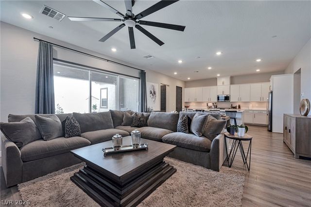 380 Portia Village Drive, Henderson, NV 89011