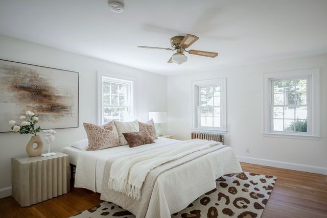 7 Pilgrim Rd, Reading, MA 01867