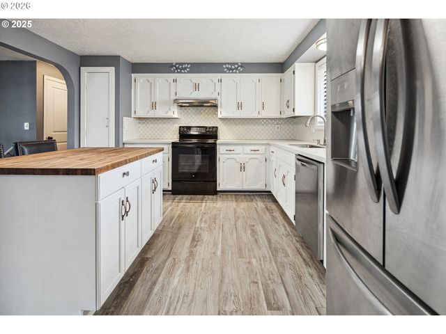 3780 Se 21ST Dr, Gresham, OR 97080