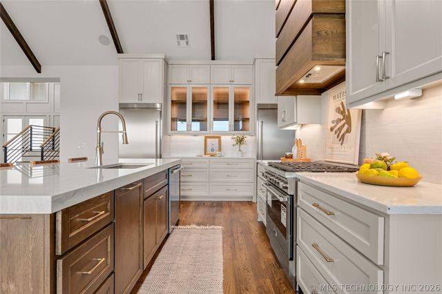 10989 S 218th East Avenue, Broken Arrow, OK 74014