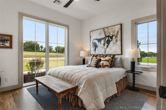 10989 S 218th East Avenue, Broken Arrow, OK 74014