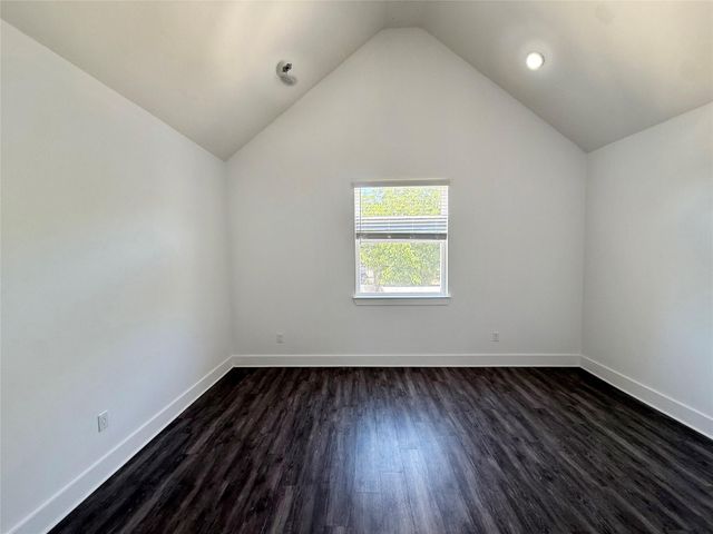 6406 Felix Ave 2, Austin, TX 78741