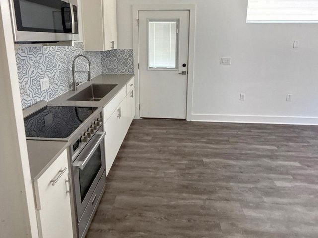 6406 Felix Ave 2, Austin, TX 78741