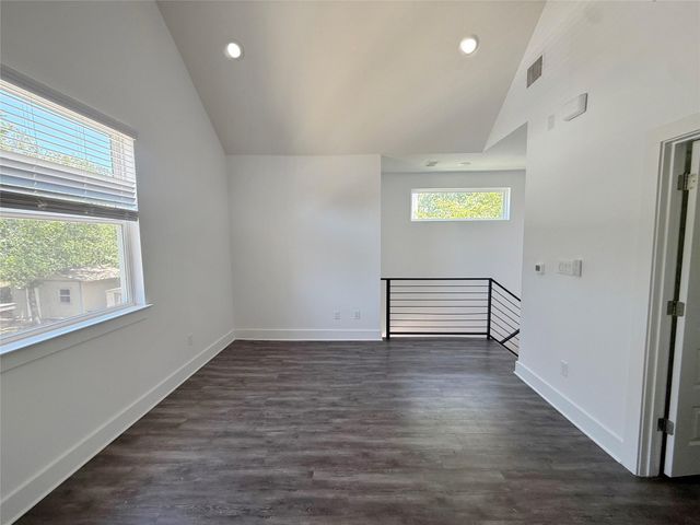 6406 Felix Ave 2, Austin, TX 78741