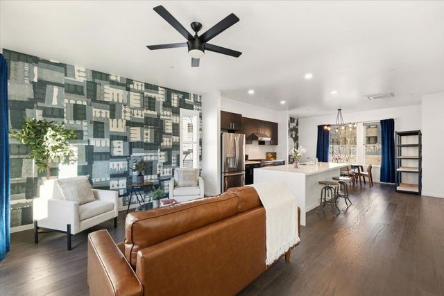 985 Central St, West Sacramento, CA 95691