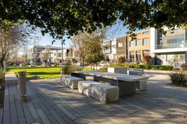 985 Central St, West Sacramento, CA 95691