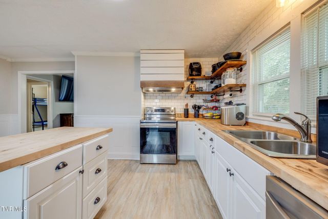 128 Fairfax Road, Kingsport, TN 37660