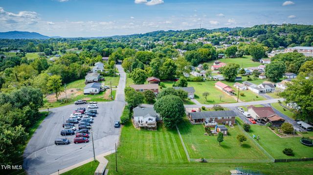 128 Fairfax Road, Kingsport, TN 37660