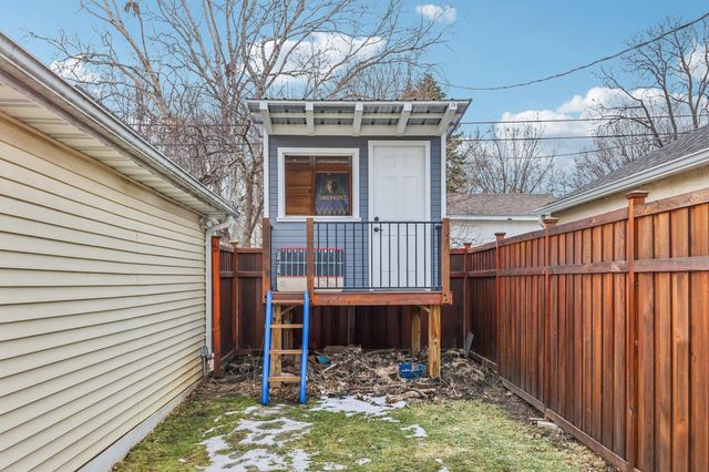 529 Saratoga Street S, Saint Paul, MN 55116