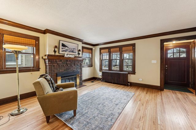 529 Saratoga Street S, Saint Paul, MN 55116