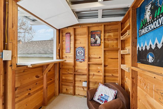 529 Saratoga Street S, Saint Paul, MN 55116