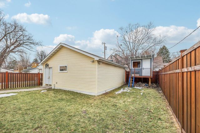 529 Saratoga Street S, Saint Paul, MN 55116