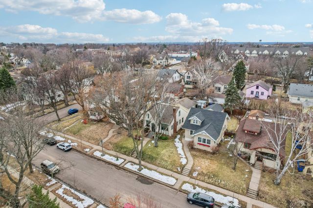 529 Saratoga Street S, Saint Paul, MN 55116