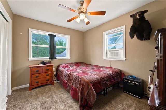 104 W 4th Street, Freeman, MO 64746