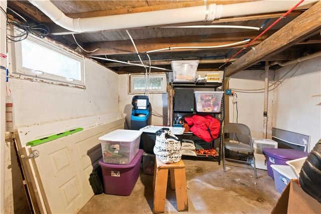 104 W 4th Street, Freeman, MO 64746