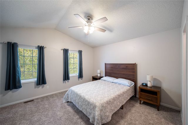 1117 S 52nd Street 1707, West Des Moines, IA 50265