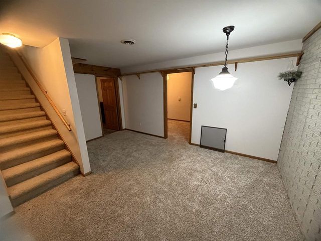 906 Prospect Avenue, Beaver Dam, WI 53916