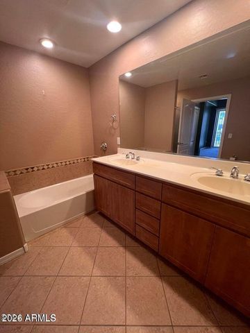 17 W VERNON Avenue 413, Phoenix, AZ 85003