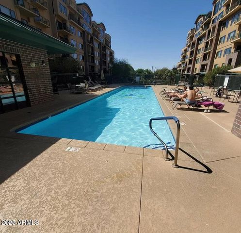 17 W VERNON Avenue 413, Phoenix, AZ 85003