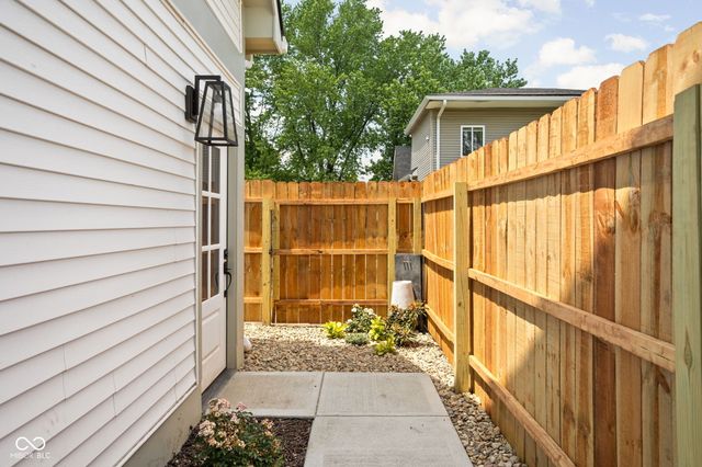 649B Birch Avenue, Indianapolis, IN 46221