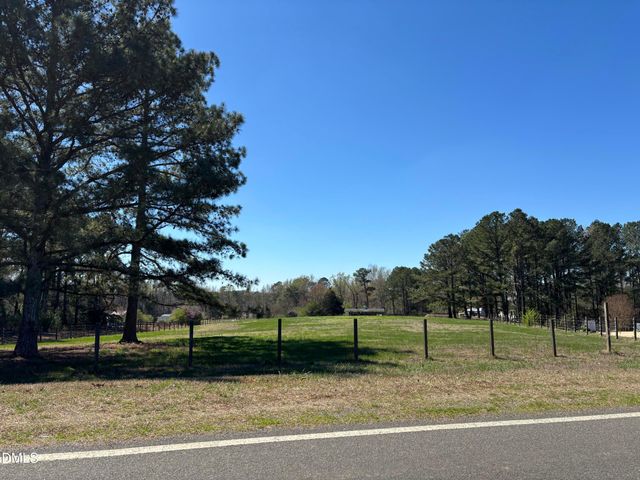 344 J B Leonard Road, Castalia, NC 27816