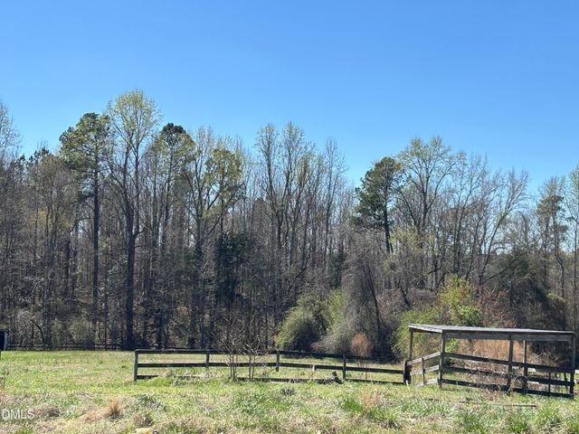 344 J B Leonard Road, Castalia, NC 27816