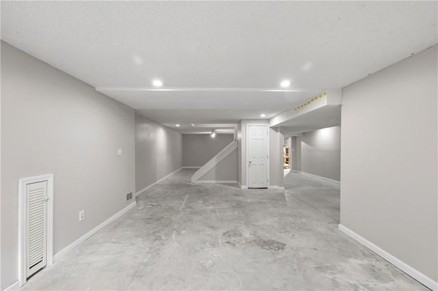 1402 NW Weatherstone Lane, Blue Springs, MO 64015