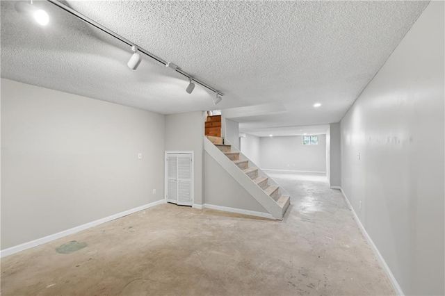 1402 NW Weatherstone Lane, Blue Springs, MO 64015