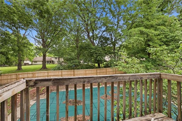 1402 NW Weatherstone Lane, Blue Springs, MO 64015