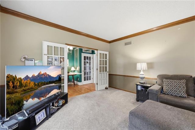 1402 NW Weatherstone Lane, Blue Springs, MO 64015