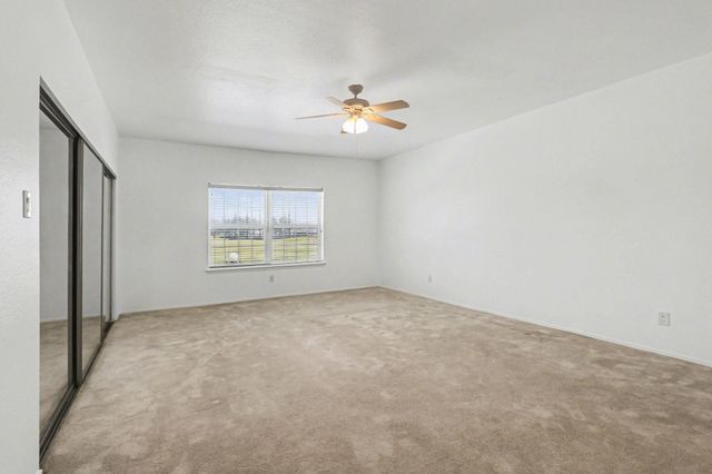 402 Wilcrest Drive 402, Houston, TX 77042