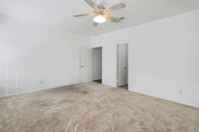 402 Wilcrest Drive 402, Houston, TX 77042