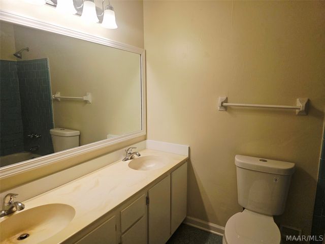 2750 ARGYLE Road, Montgomery, AL 36116