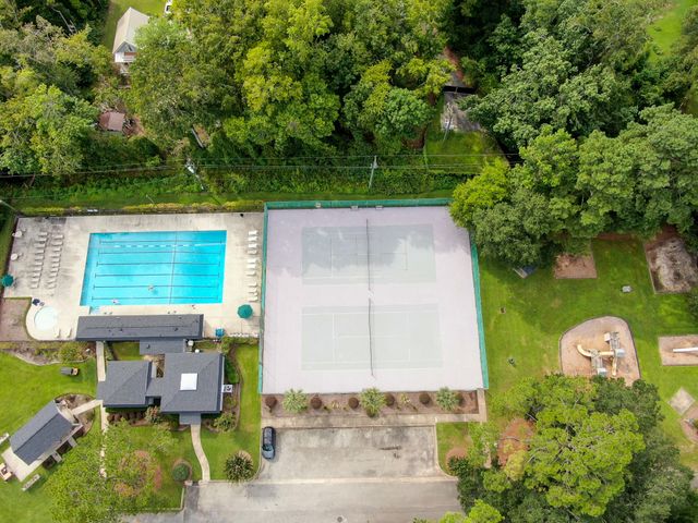 108 Lakeview Drive, Summerville, SC 29485